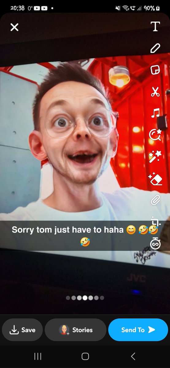 gtsDJDoug's tweet photo. Wonder what @Syndicate reaction to this on his vlog haha #Sorrytom https://t.co/WqWDMy4irf