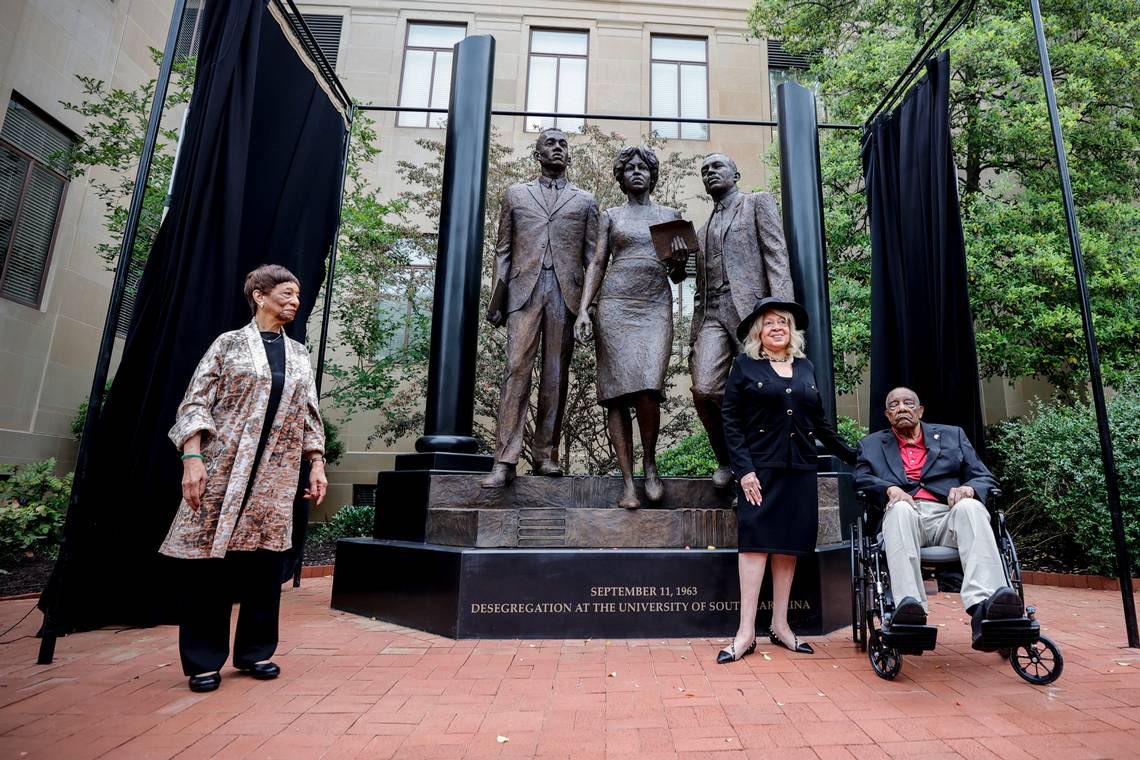 Long time coming… A desegregated USC began with 3 students. Their legacy is now forever cemented on campus thestate.com/news/local/edu…