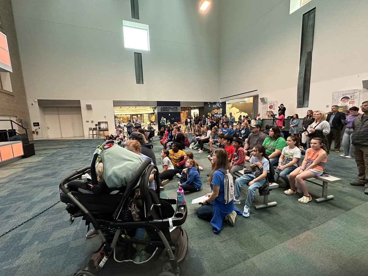 Agriculture is science! A great day celebrating water for Earth Day at @COSI. Families from across Central Ohio got to learn more about the agriculture story, and how farmers help keep our water clean, while growing the food we eat every day!