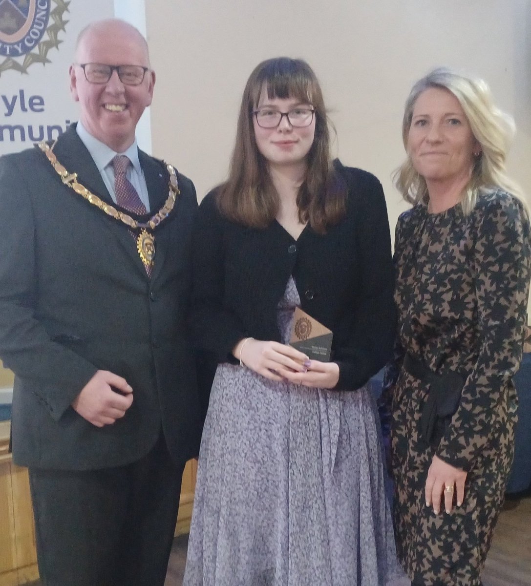 Congratulations to our Cynffig winners at the Pyle Community Awards - Caitlyn Fallow -Young Achiever and Aoife Dean, Kylan Williams - Environmental Champions. We are so proud of you!