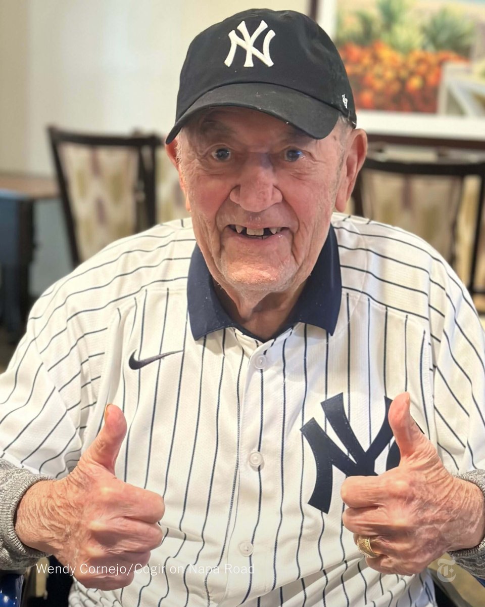 From @TheAthletic: Art Schallock, who is turning 100, is the oldest living former Major League Baseball player. Also born in 1924 were iodized table salt, ready-to-use Band-Aids, Kleenex tissues. “I can’t see. I can’t hear. I’m falling apart!” he cracked. nyti.ms/3vOuzlq