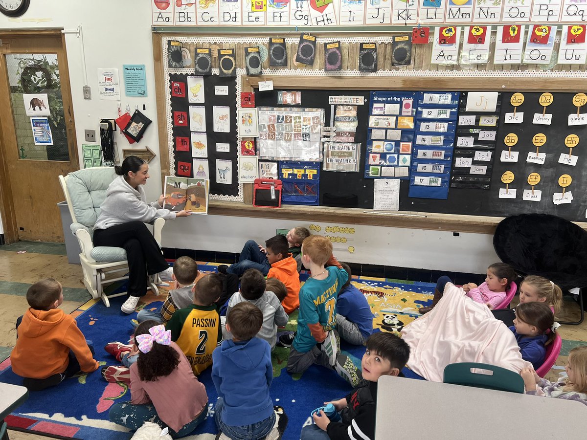 NevillsMr's tweet photo. We are helping the elementary building with their mission to read books for every letter. For “A” day today, Alejandra and Ava did a great job! #GPWay https://t.co/BVTLwUK4Ef