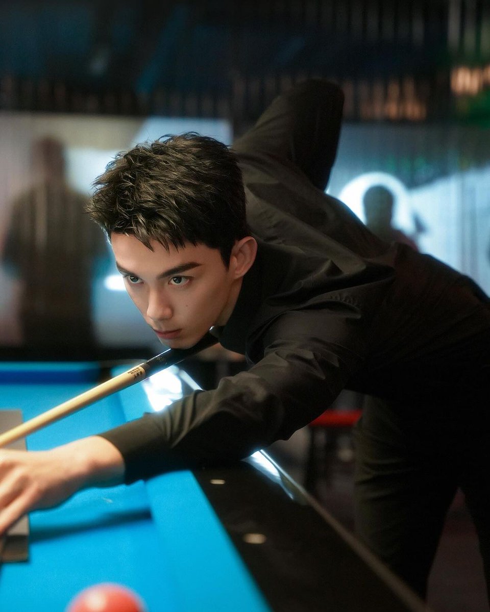 ch3 can remake Thai version of the drama Amidst a snow storm of love??
because gulf is very good at playing billiards
definitely very cool

this is just my dream
just hoping 😊🙏

#GulfKanawut 
#WuLei