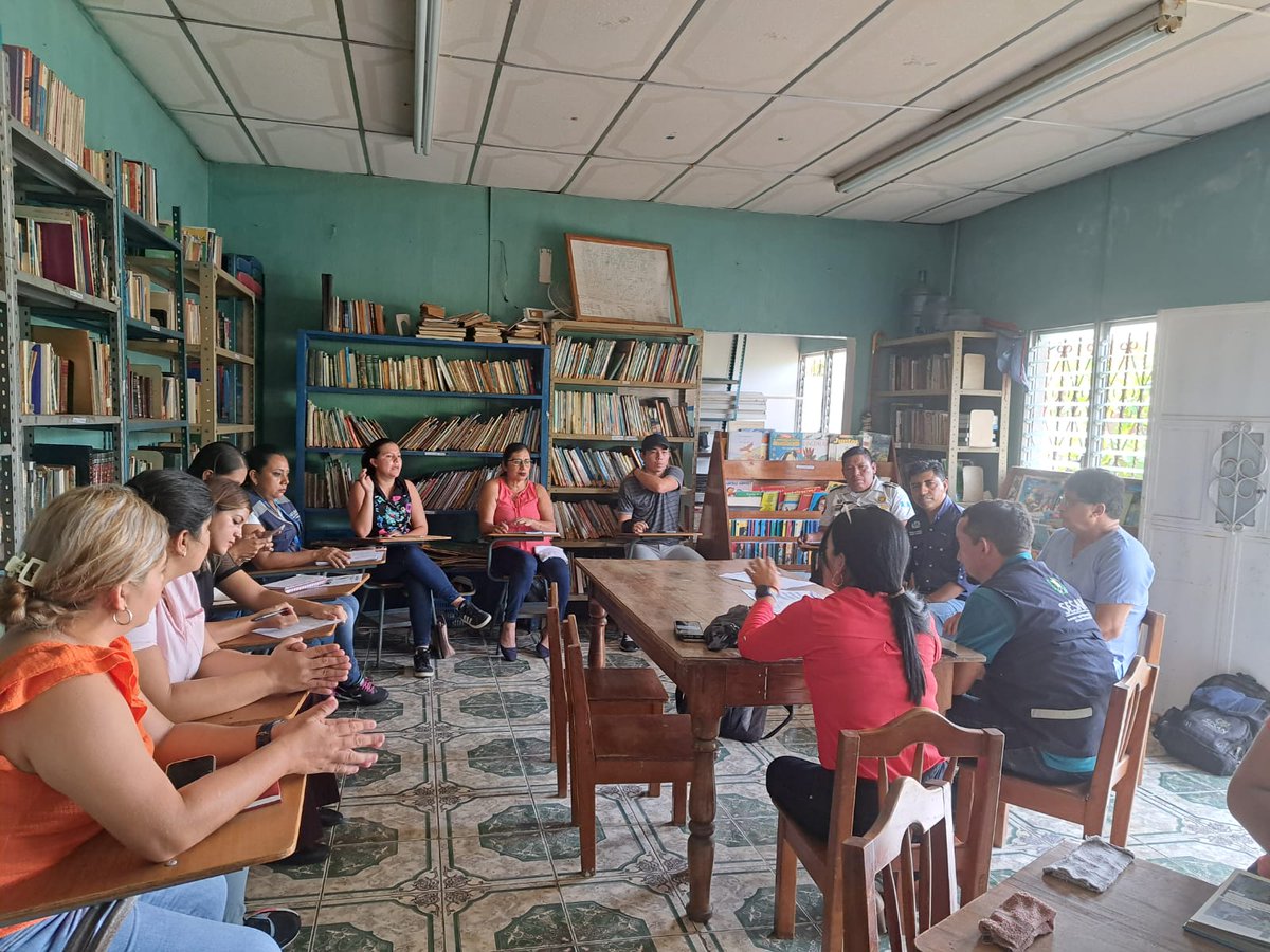 SESAN_Suchi's tweet photo. #COMUSAN realizó reunión ordinaria donde actualizaron la Sala Situacional de niños con desnutrición aguda, revisión y programación de actividades del POA-COMUSAN, en el municipio de Rio Bravo. https://t.co/T2BzQCHwBr
