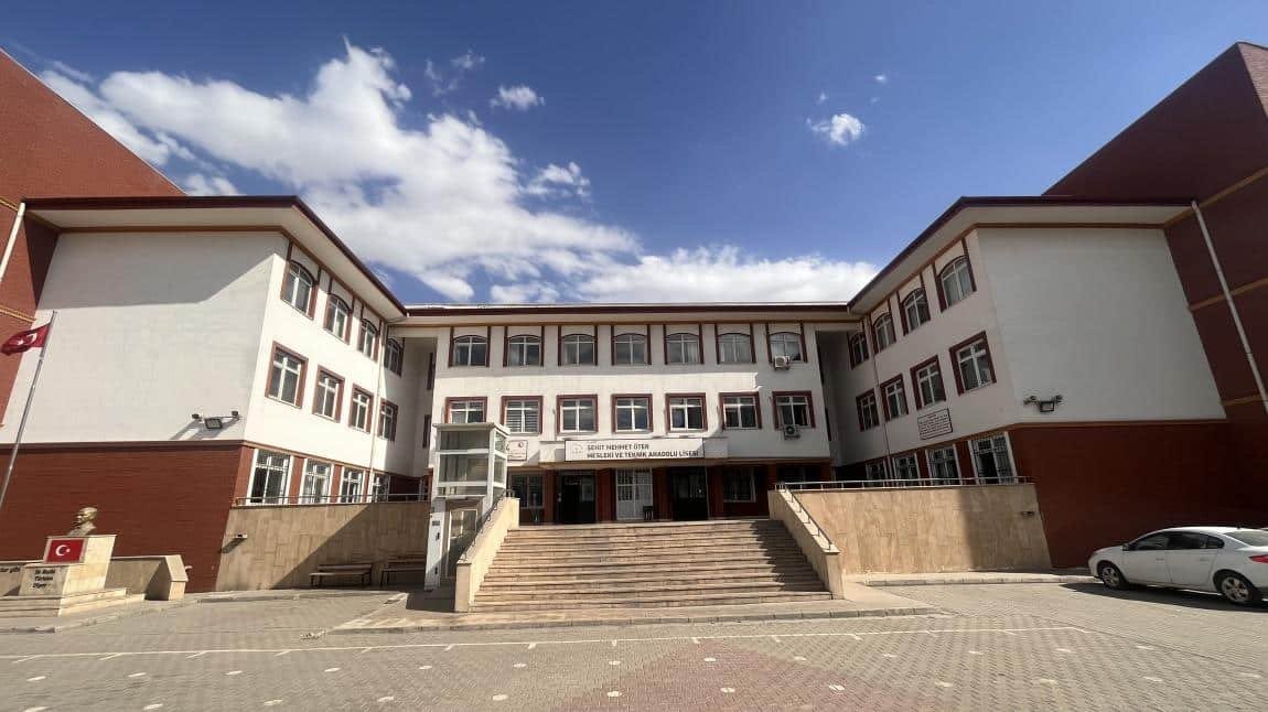 Elazığ’da 9 kız öğrenciyi taciz eden lise müdürü tutuklandı.