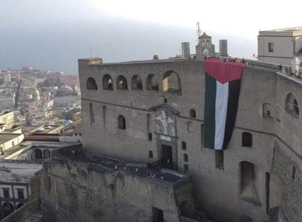 Scampia e Castel Sant’Elmo per la Palestina