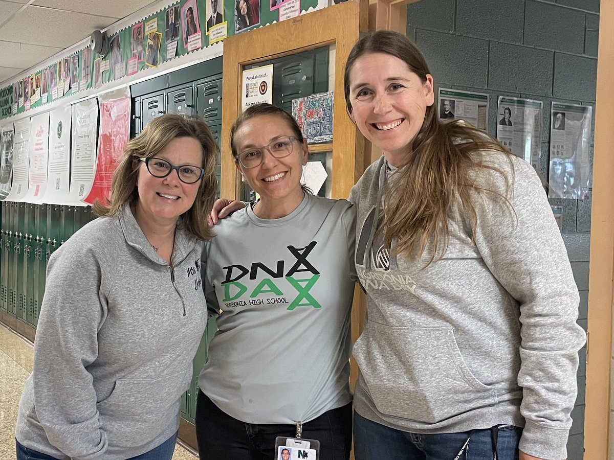NHSDNADay's tweet photo. 16th Nordonia DNA Day in the books. Thanks @BioRadEducation for the inspirational song. Student edited video. @genome_gov #dnaday Staff Video: https://t.co/avHUqYHsqi https://t.co/QnjC85Jzof
