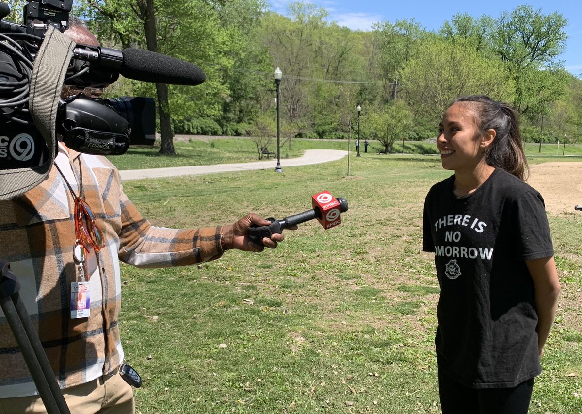 Thanks to @kmbc for coming to @ParkUniversity @ParkPirates #beachvolleyball practice today for story to air tonight as the Pirates prepare for the @naia national tourney next week. Head coach @CoachTalamantes and players Jullia Alvarez and Grecia Ung were interviewed.