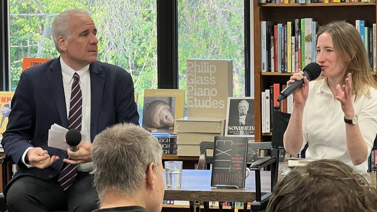 Congratulations to @ievaju on this week's publication of the excellent 'Exit Wounds: How America's Guns Fuel Violence across the Border'—and for a great discussion yesterday evening at Washington's Politics and Prose bookstore. Read this book: ucpress.edu/book/978052039…