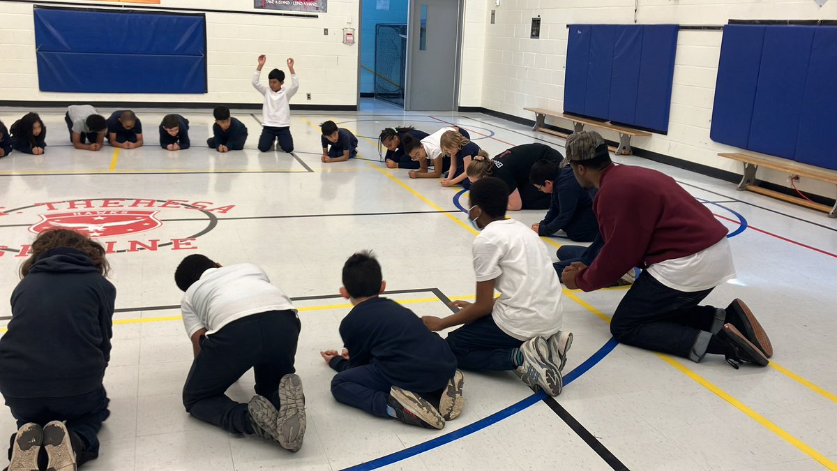 Saint Teresa shrine students were lucky to have the national ballet of Canada come and do workshops. There was creative movement for K-4, and hip hop for 5-8. @nationalballet @TCDSB_Peterson @TCDSB
