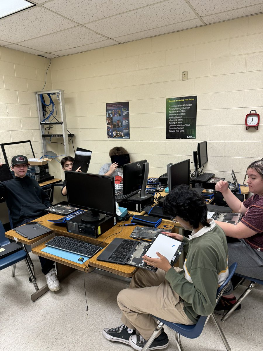 MCPS Technology tweet media