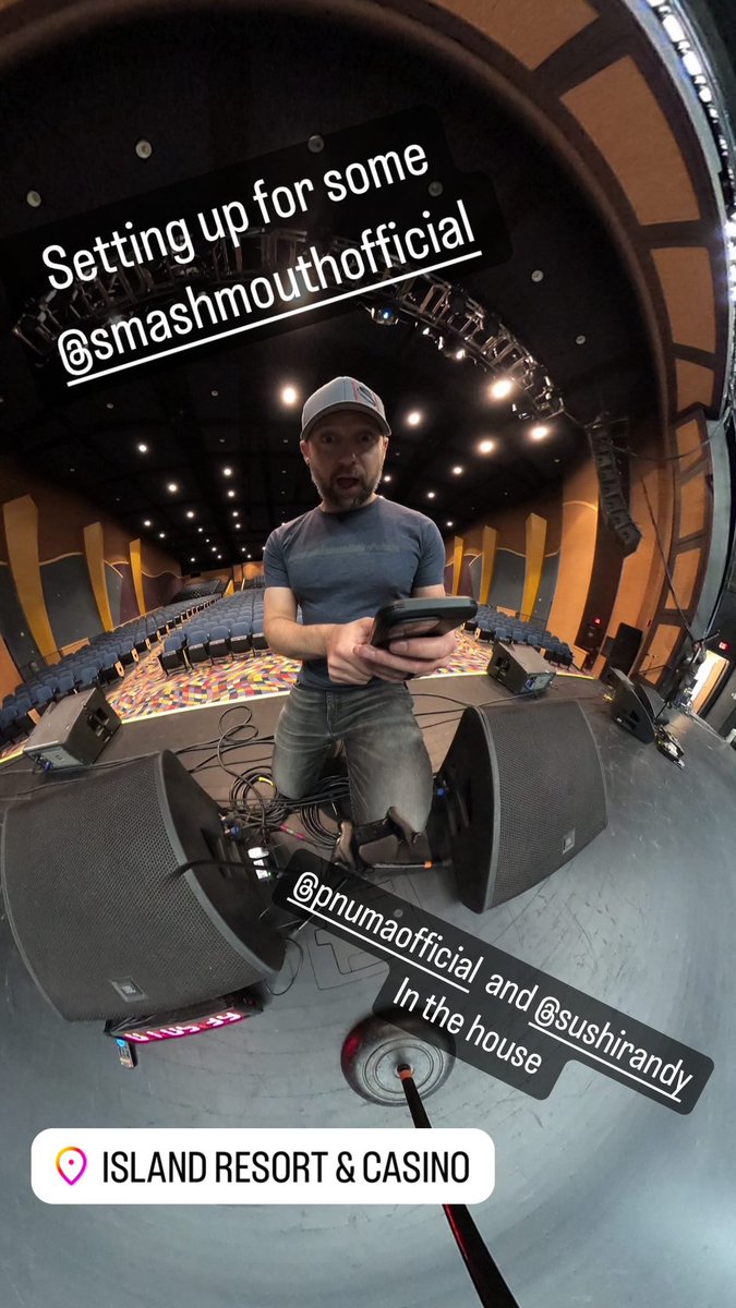 Gettin ready for some <a href="/smashmouth/">Smash Mouth</a> 🤘🏻🤘🏻