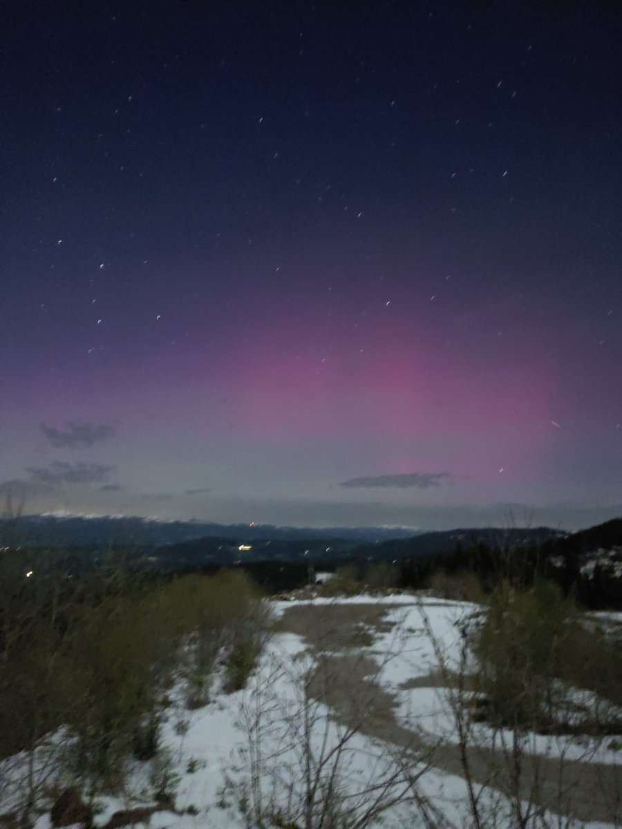 #Auroraborealis #Polarlichter
fotografisch sichtbar 
@ Koralpe bittesehr 🥹🥰