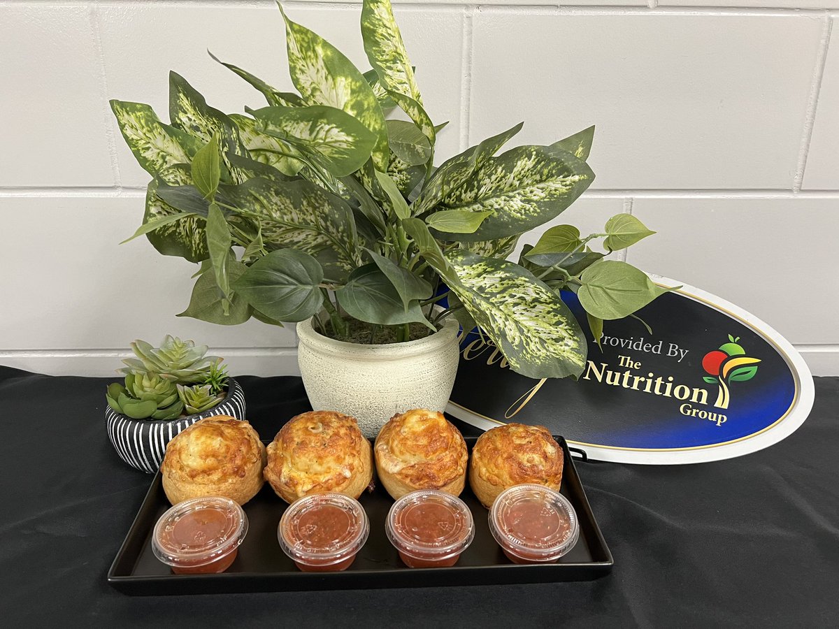 Zeps_Cafe's tweet photo. Pepperoni Pinwheels at SES today💚#TNG https://t.co/hLjfG0HJ50