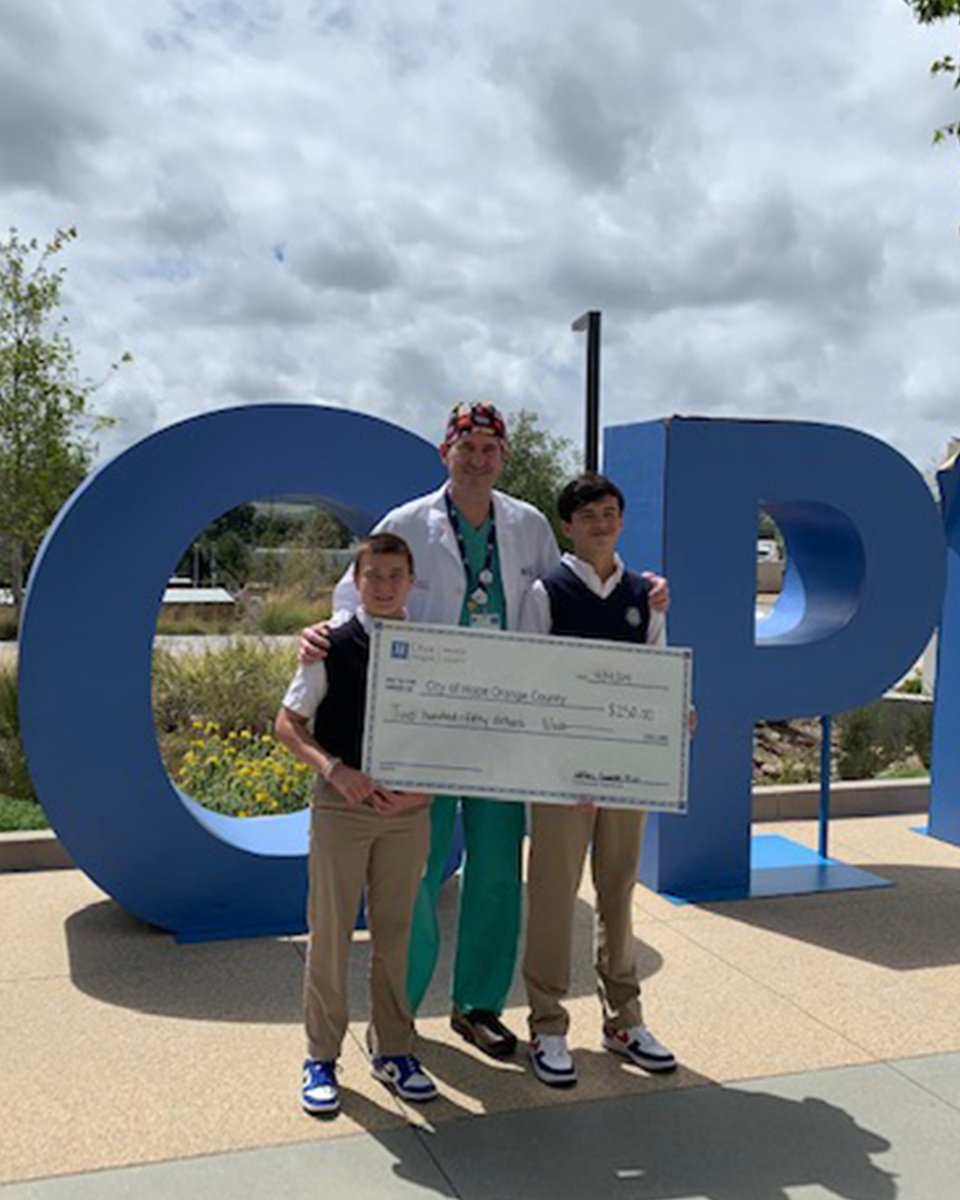 A big THANK YOU to St. Serra Catholic School 7th graders Nico, Nolan and Garrett, who organized a fundraiser for City of Hope Orange County and raised $250! Nico is the son of City of Hope Orange County interventional radiologist Jason Salsamendi, M.D. Nico and Nolan stopped by