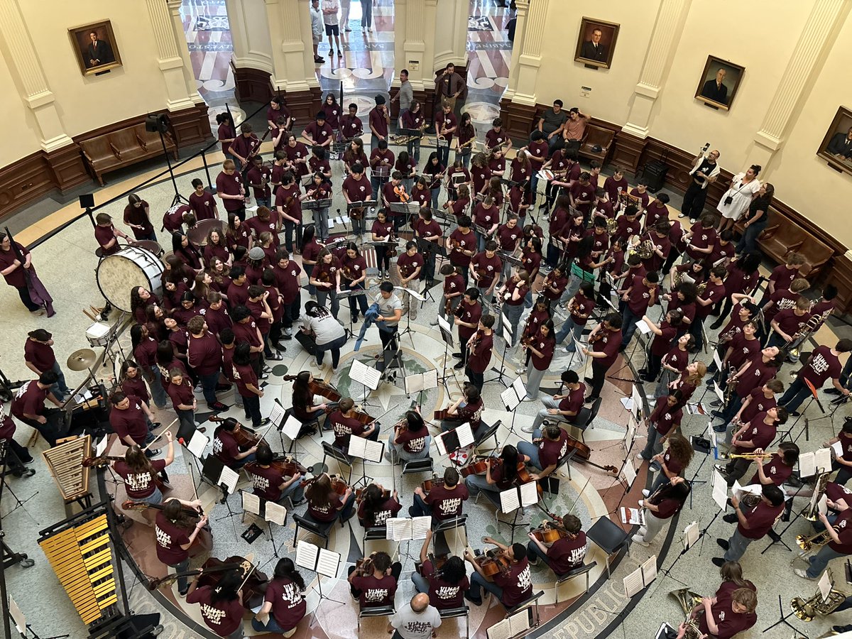 What an incredible opportunity for our amazing band, choir, orchestra students! They got to go and perform at the Texas State Capitol today! #VHSSpringTrip2024 #Vineswildcats