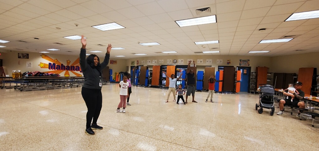 MahanayLibrary's tweet photo. It has been a bit since I've taught a Zumba class. I dipped my toes back in for our Family Center's Family Fitness Night. @Mahanay_Fame #MoveItMoveIt @MahanayStars https://t.co/tUpZS16dwl
