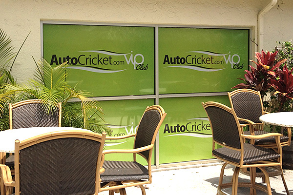AdGraphicsUS's tweet photo. Window graphics are useful for a wide variety of purposes, some obvious and others less so.
One clever implementation is to create privacy for your office by adding advertising signs to the windows. You can actually get paid to do this! 💰
https://t.co/261qchqv46
#adgraphics https://t.co/O7ybT68EDk
