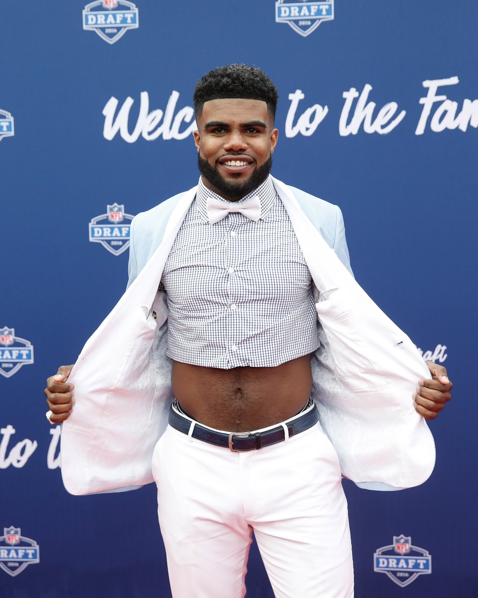 SNFonNBC's tweet photo. Draft Day fits never disappoint. 🔥 #NFLDraft https://t.co/bU9dnEqnKF