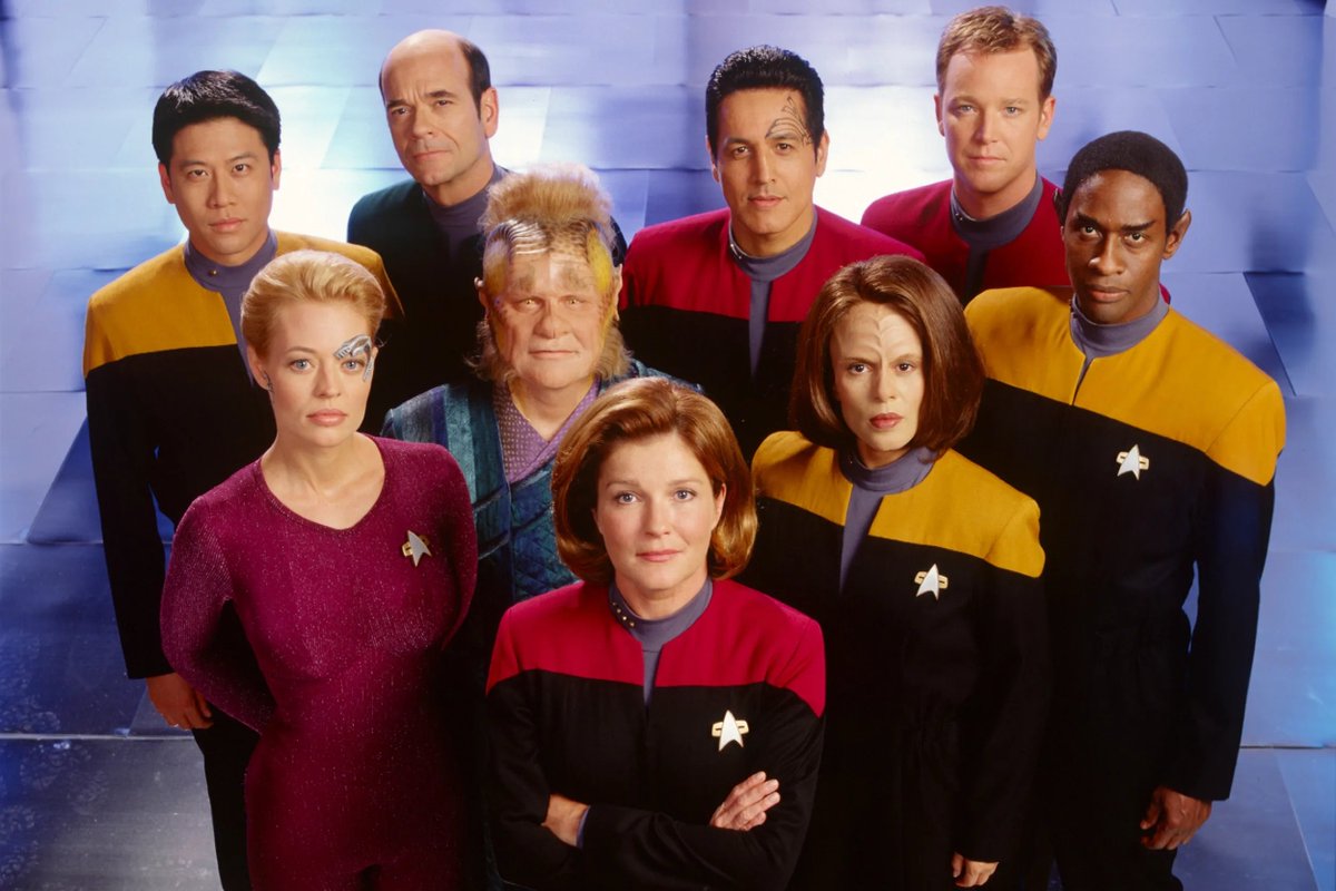 Star Trek: Voyager Sound Box @Raspberry_Pi #PiDay #RaspberryPi dlvr.it/T5l9SJ
