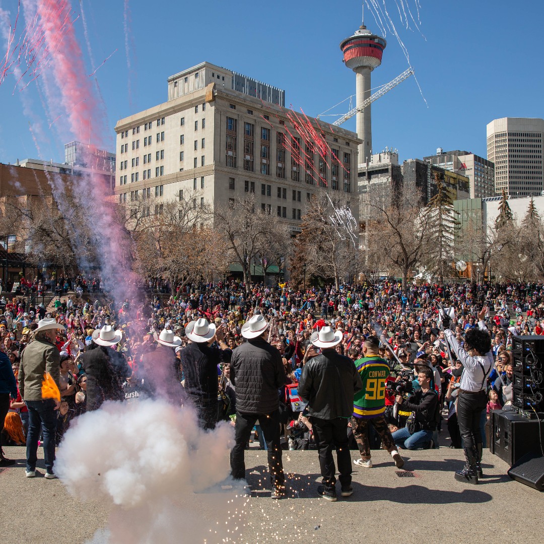 downtowncalgary's tweet photo. The POW Parade of wonders is on April 26 starting at 10:30 am! See some dazzling Cosplayers and celebs march down Stephen Avenue as they kick off this year's @Calgaryexpo. 

📷: David Kotsibie

#exploredowntownyyc #CalgaryExpo #PowParade #downtowncalgary https://t.co/yzIC4xDKPA