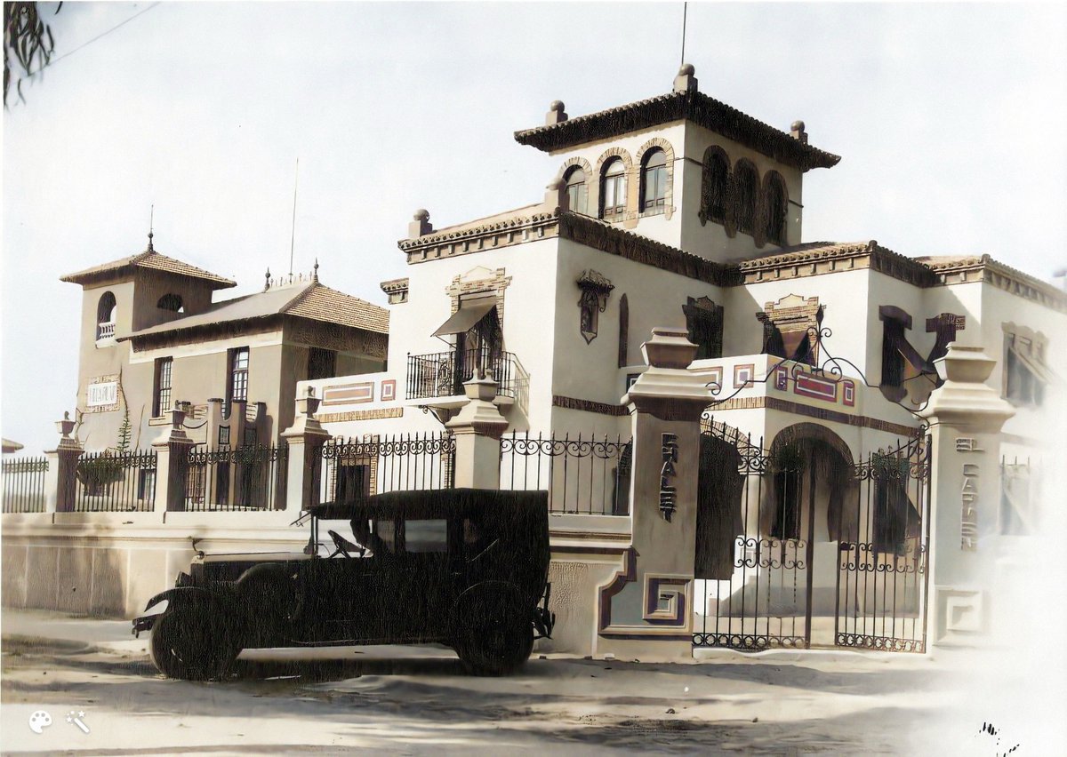 Espronceda1840's tweet image. Patrimonio destruido: el chalet "El Carmen" en la Alameda de San Antón, lugar de residencia de los doctores Abengochea, directores, padre y posteriormente su hijo, del hospital de la Cruz Roja. Se ubicaba en la esquina de la Alameda con avenida Reina Victoria Eugenia.