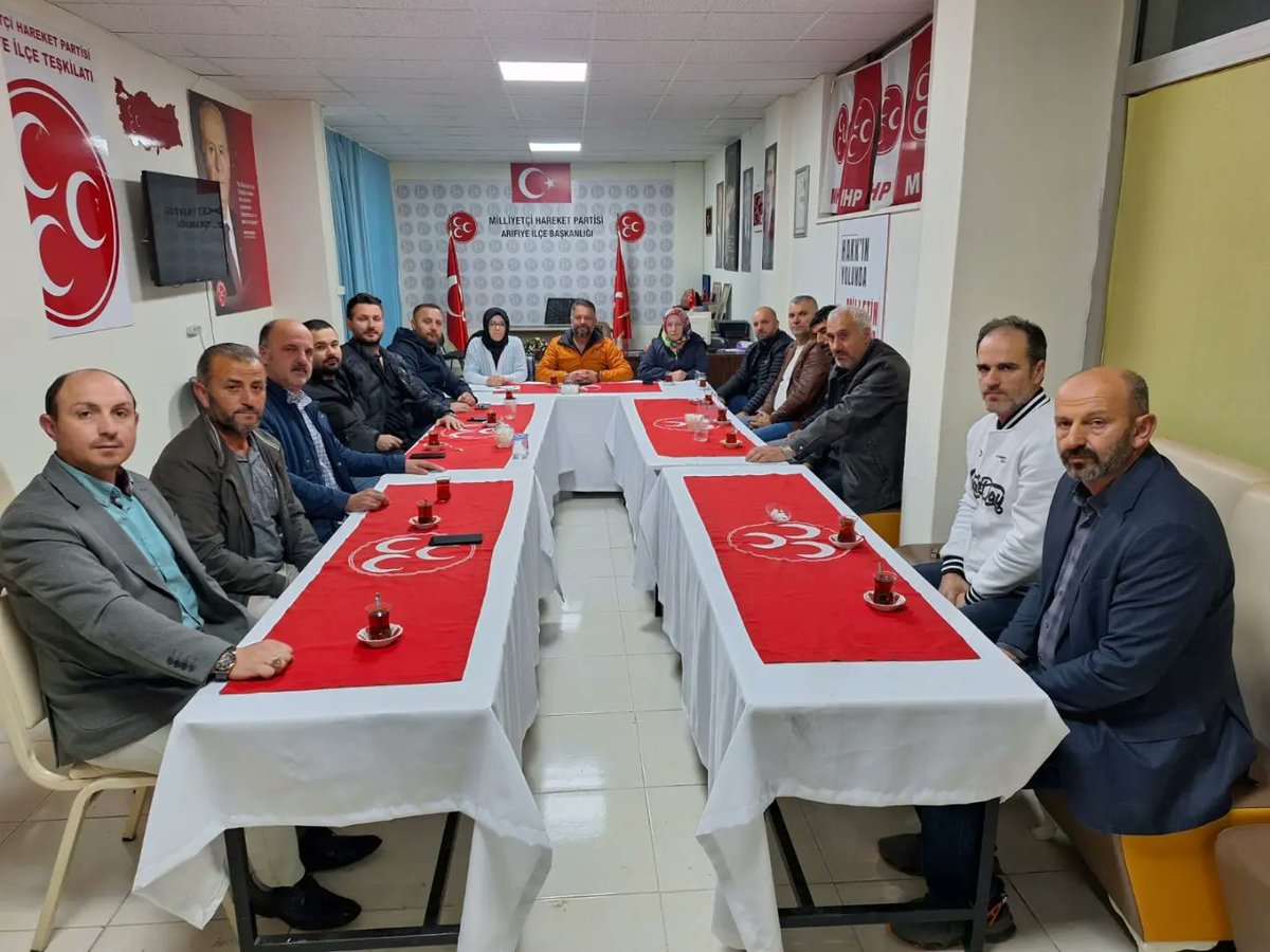 Milliyetçi Hareket Partisi Arifiye İlçe Teşkilatı olarak olağan toplantımızı İlçe Başkanımız Sn İbrahim Sert başkanlığında meclis üyelerimiz ve yönetim kurulu üyelerimizin katılımıyla gerçekleştirdik.

#herşeyarifiyeiçin
#arifiyemhp