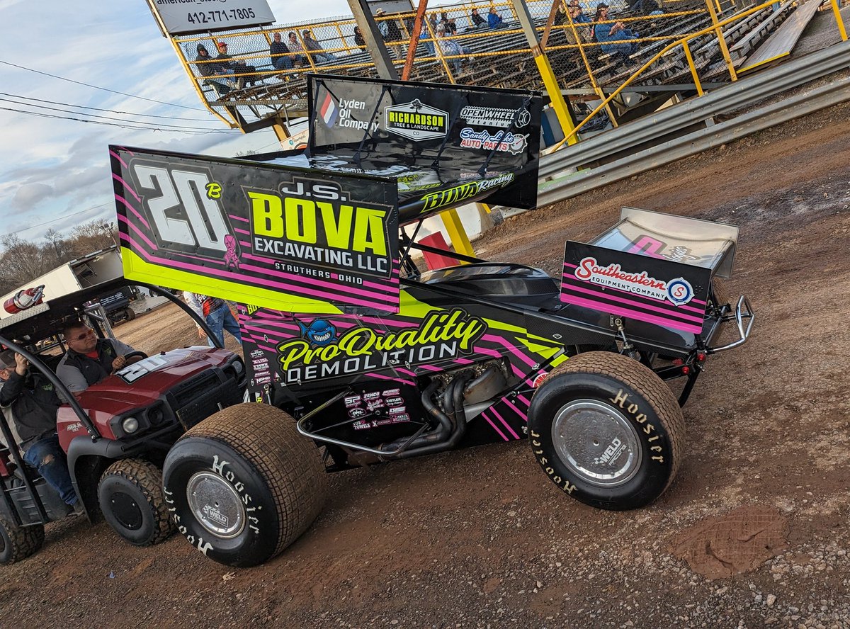 .<a href="/codybracing/">Cody Bova</a> makes his way out for warmups <a href="/Lernerville/">Lernerville Speedway</a>
