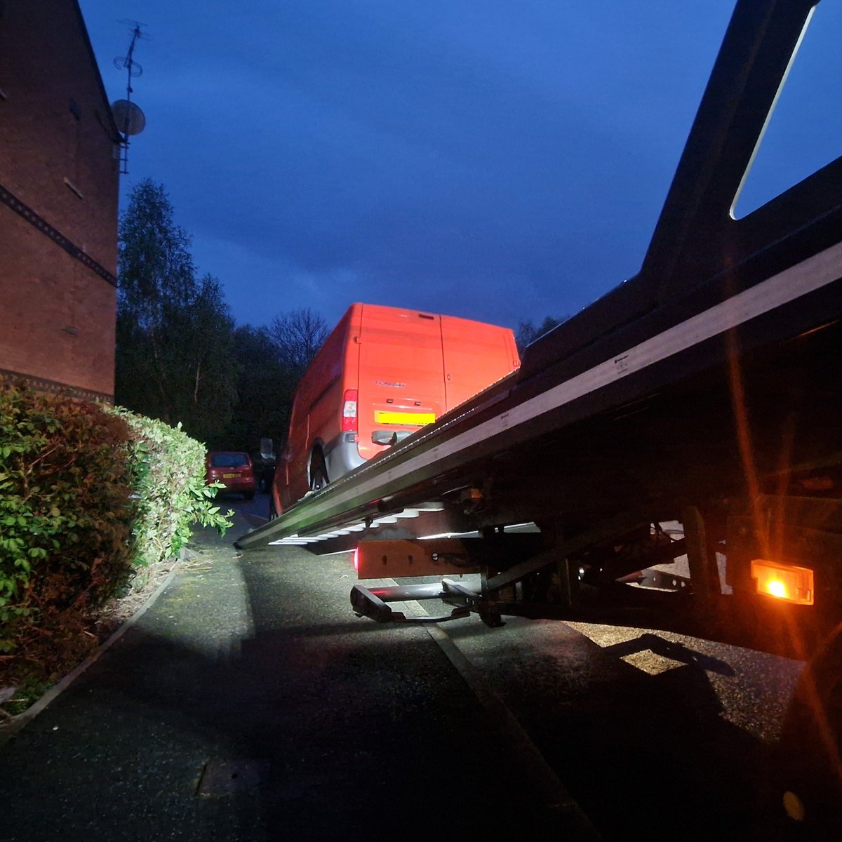 BrownhillsWMP's tweet photo. ๐ฎ๐ปโโ๏ธThis vehicle was stolen earlier today from the #Shelfield area and then abandoned a number of hours later.
๐ Following information received we were able to attend a location in #Brownhills where we have now seized this vehicle, which can eventually be returned to its owner. https://t.co/WBwwAPzCPh