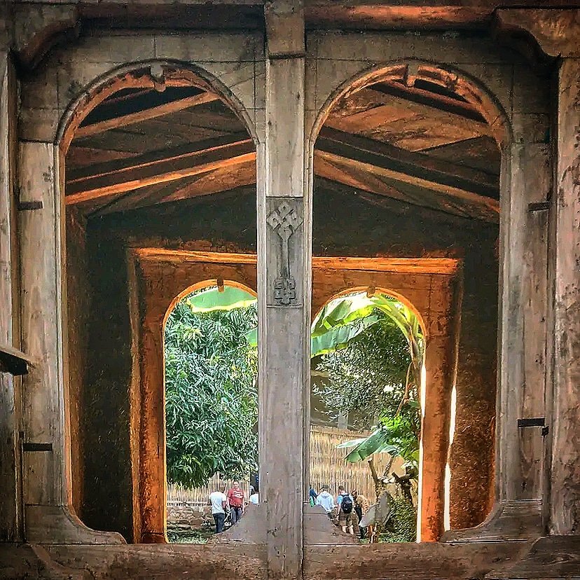 Entrance to UraKidaneMehretMonastery ZegePeninsula LakeTana #Ethiopia #SustainableJourneys #EthioGuzo #sustainabletourism #sustainabletours #adventuretours #ecotourism #AfricaTours #CulturalTour #africanculture #communitytourism #communitybasedtourism
photocredit: StevenOlson