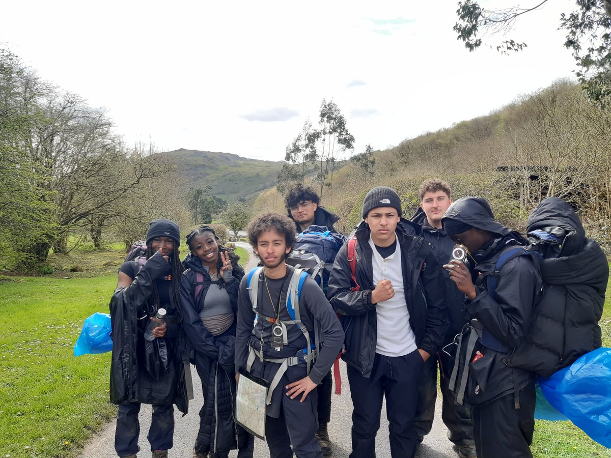 HCACPDofE's tweet image. Enduring high winds, torrential rain, and freezing temperatures, our three DofE Gold teams have done brilliantly to complete their practice expedition! With thanks to @expedswales for another amazing expedition experience.