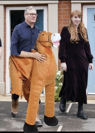 Starmer wears a horse costume when canvassing today 😩 Once again I will repeat the man is unelectable.