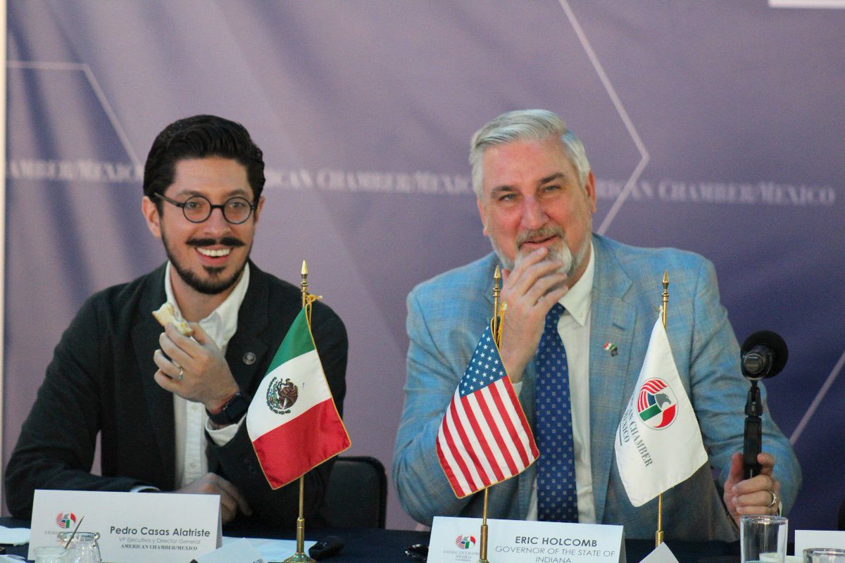 Thank you @GovHolcomb for your visit to @AmChamMexico. I’m positively impressed by the shared vision we have to foster the Indiana-Mexico relationship! We are definitely stronger together. 🇲🇽🤝🏼🇺🇸