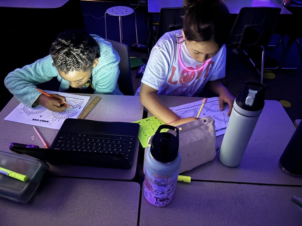 "Glow What They Know" Today 4th graders completed a glowing review filled with content based math activities. Math teachers, Mrs. Huberty and Mrs. Amador said they can't wait to watch their students "shine" next week! <a href="/HumbleISD/">Humble ISD</a> <a href="/HumbleISD_MBE/">Maplebrook Elem</a> <a href="/audi_huberty/">Audi Huberty</a> <a href="/amadormbe/">𝕄𝕣𝕤.𝔸𝕞𝕒𝕕𝕠𝕣</a>