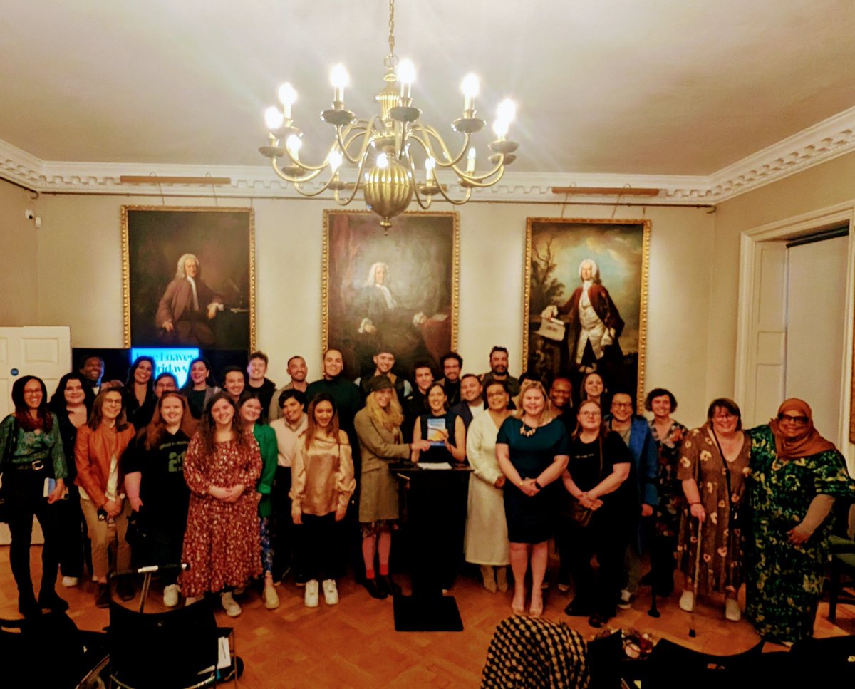An honour to be the mc for the most moving book launch I have attended for years. It brought me to the brink of tears a good few times. The audience too. @FoundlingMuseum #fiveloavesonfridays