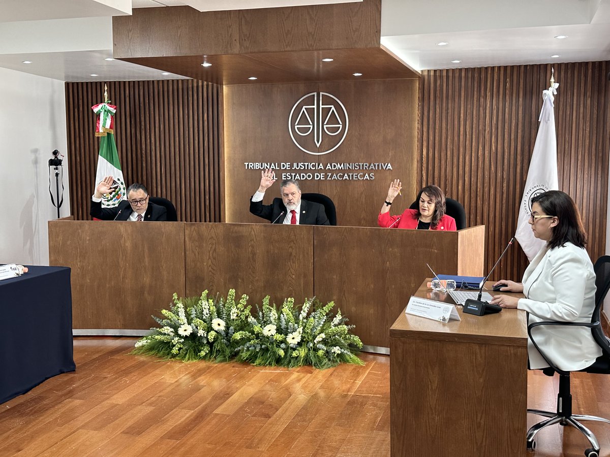trijazac's tweet photo. El Pleno del TJAEZ, designó en sesión solemne por unanimidad a la Magistrada, Dra. Aída Alicia Lugo Dávila, Presidenta de este Órgano Jurisdiccional para el periodo 2024-2026.
En el mismo evento, se realizó el Acto Protocolario de Entrega – Recepción Institucional. https://t.co/IuZNWUUgZ9