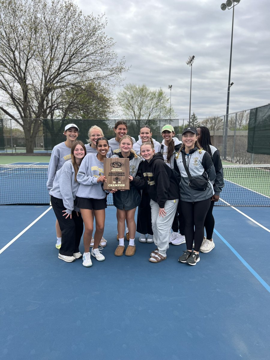 The Knights are Fremont Invite CHAMPIONS!!! 👏 🖤💛

#KP