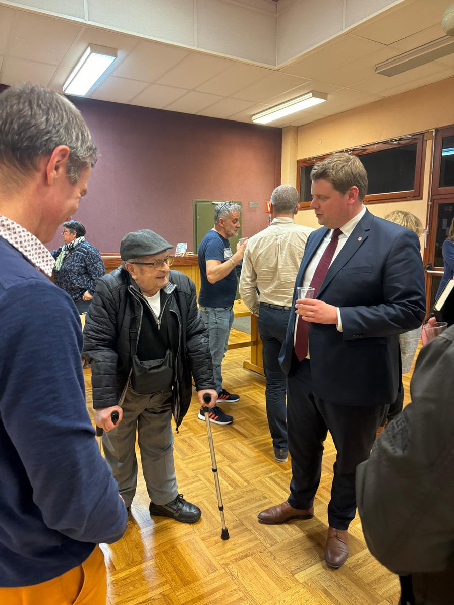 sebastienfagnen's tweet photo. Dernière étape de notre tour de @LaManche50 du #ZAN à #Barenton.

Le besoin d’ingénierie pour la ruralité est essentiel pour réussir la sobriété foncière.

Plus de 170 Maires et élus ont participé aux 4 réunions, merci à eux.

Et on termine en beauté avec un verre de Poiré ! https://t.co/98bIMDk1QJ