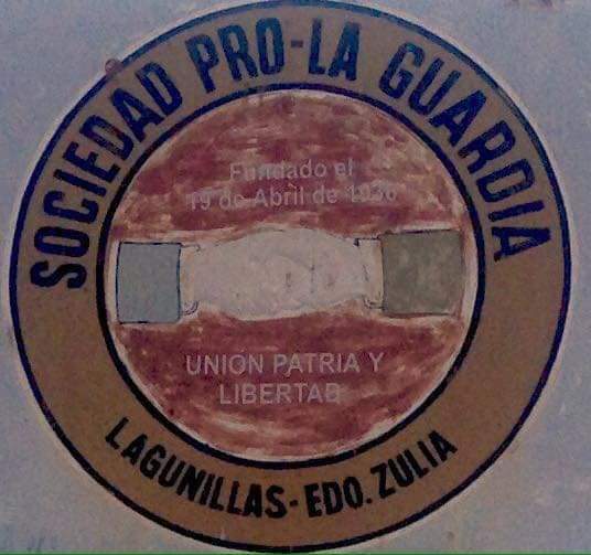 El 19 de Abril de 1936,fue fundada en Lagunillas de Agua,la Sociedad PRO LA GUARDIA,con la idea de integrar a los procedentes de esta región del Edo. Nueva Esparta en torno a una institución desde la cual pudieran contribuir con sus paisanos y el progreso de su territorio insular