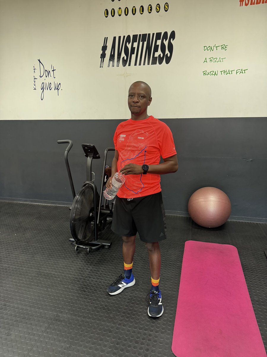 audas_vanschoor's tweet image. The 7th time Two Oceans Marathon finisher is back to the grind.🏃‍♀️💨

Last week was his best &amp;amp; strongest @totalsportstwooceans out of the previous 6. 

Shifting his focus to @comradesmarathon on 9th of June . 

#TTOM24 #TEAMAVS #AVSFITNESS #Runner #ultramaraton