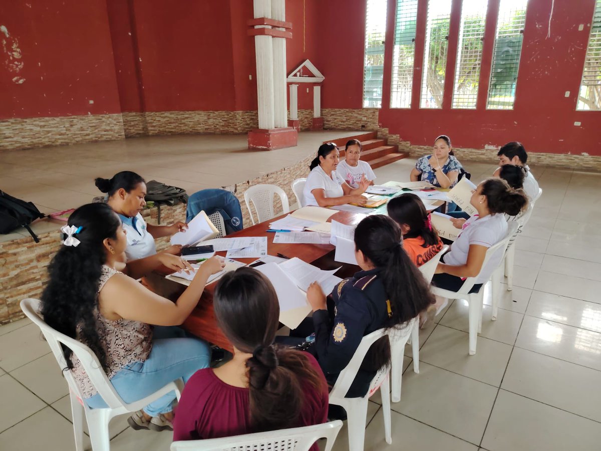 SESAN_Suchi's tweet photo. @SecretariaSESAN participó en la reunión de la Red de Paternidad y Maternidad Responsable, en los municipios de Santo Domingo Suchitepéquez, San Francisco Zapotitlán y  San Gabriel. https://t.co/Ftqr0F0tfm