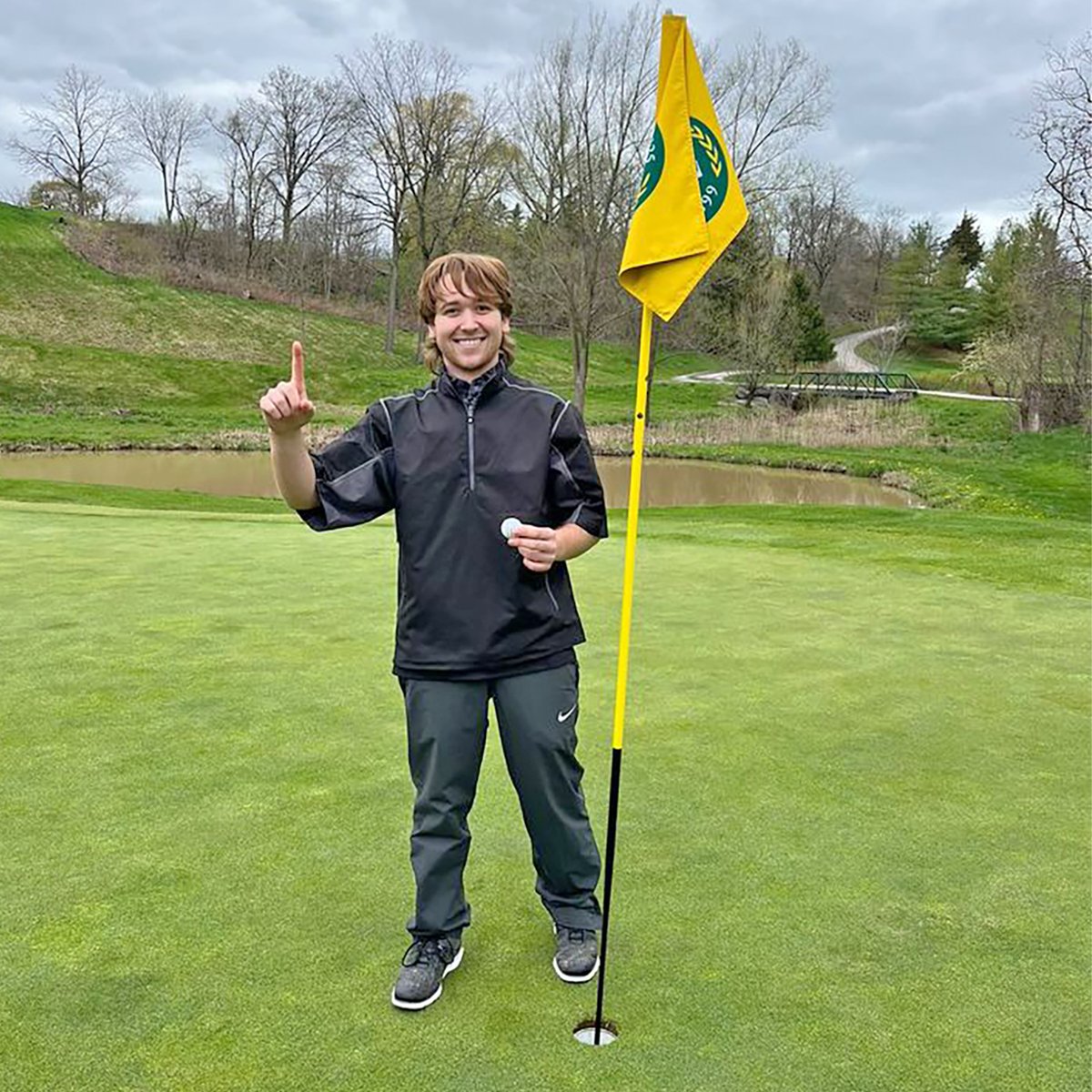 🎯 Ace Alert 🎯
Elliott Culp recorded the Club's first hole-in-one of the 2024 season. On Thursday April 18 he aced #12 from the blues.
Congratulations Elliott!
#acealert #holeinoneclub #holeinone #stcgcc