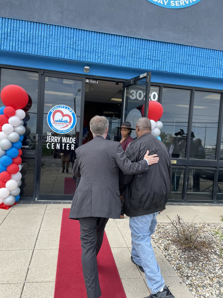 Proud to pay tribute to Jerry 'The Loverman' Wade, a fixture of @1067WTLC. A true pillar of the community, Jerry's charm and generosity left a mark on every corner of our city. Today, we dedicate the Quality of Life Adult Day Center in his honor.