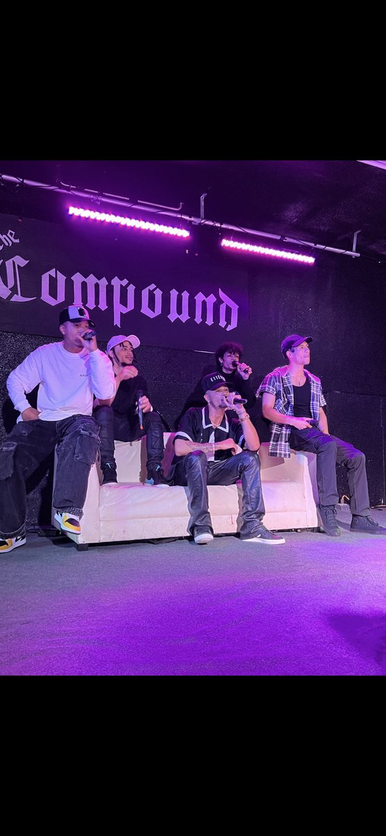 PaulaMarie93's tweet photo. I need more of @B5Online in my life. Just saying 💜 https://t.co/DSyioFKqEO