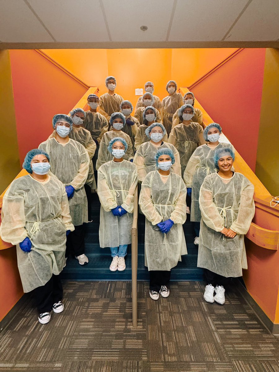 PrePA_UTRGV's tweet photo. Today, top Pre-PA members got to tour the Anatomy Cadaver Lab! 🥽 We are so grateful to have gotten this awesome and informative opportunity! 💙🧡 https://t.co/zO0kS4ixlX