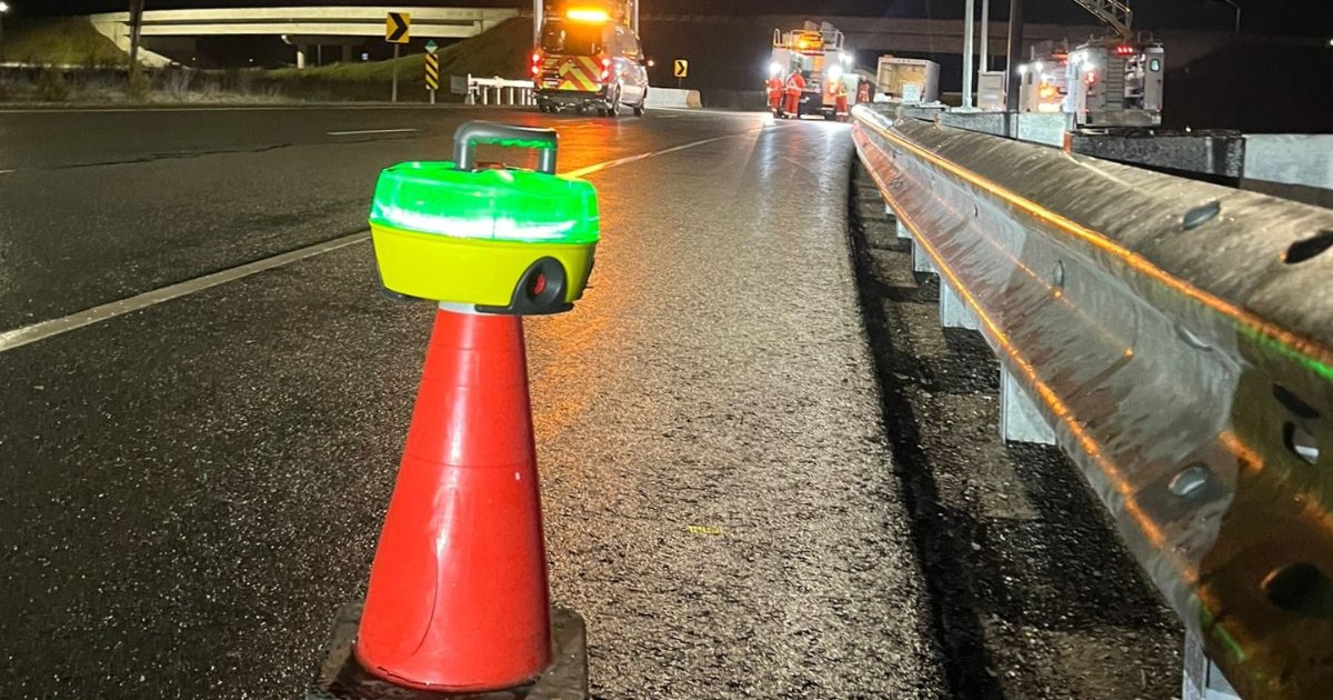 🚧Safety first! We use laser sensors in our work zones for more visual awareness and quicker detection of vehicles entering the work zone, keeping everyone safe. #NationalWorkZoneAwarenessWeek