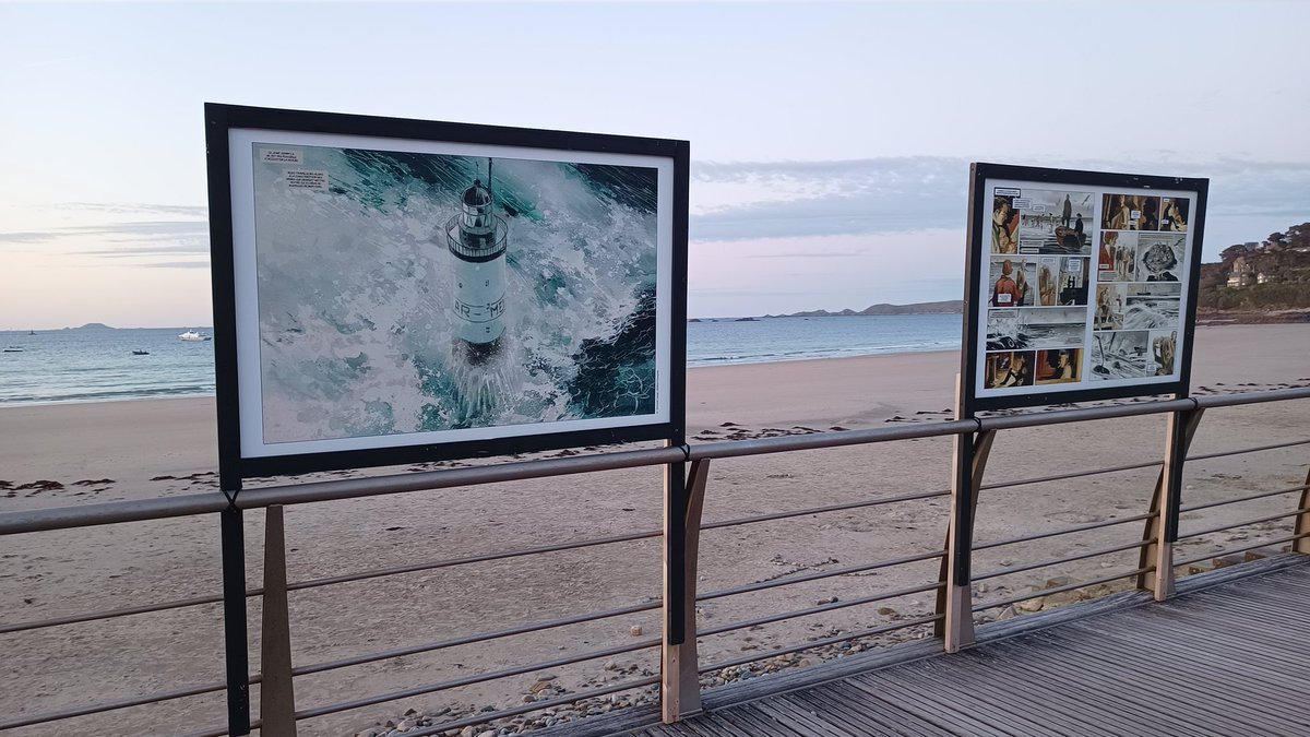 Exposition 'Ar-men' #EmmanuelLepage sur la promenade de Trestraou à Perros-Guirec @cotesdarmor22