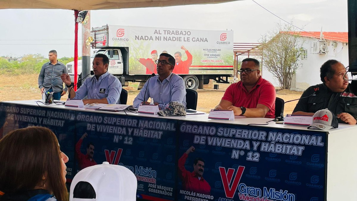 #LoDijo🗣El Ministro de Hábitat y Vivienda Ildemaro Villaroel: ' Vamos a levantar el Plan de arranque con el presupuesto base, el próximo mes se espera este, para comprar la tuberías de las 5AVV' #Guárico #GloriaAlBravoPueblo #GuáricoProduce