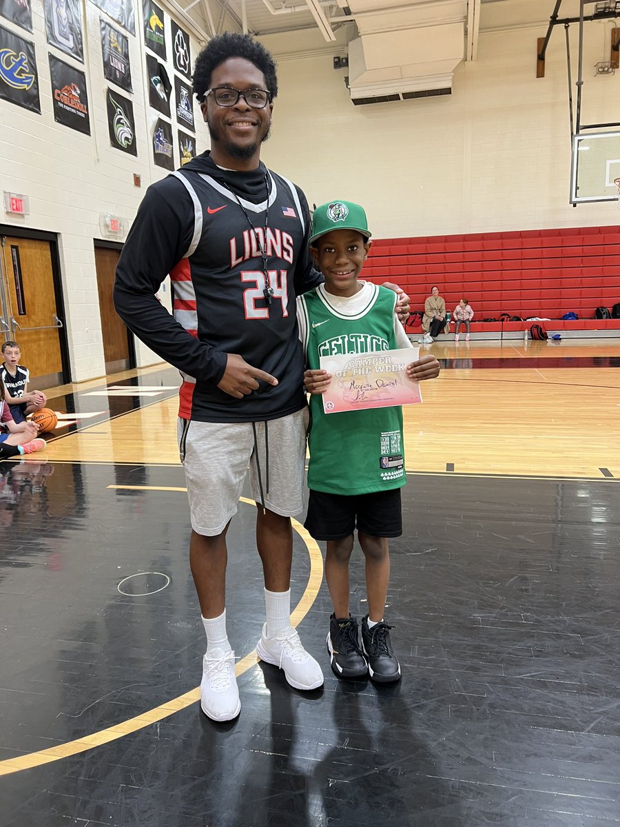 ENC Men's Basketball tweet media