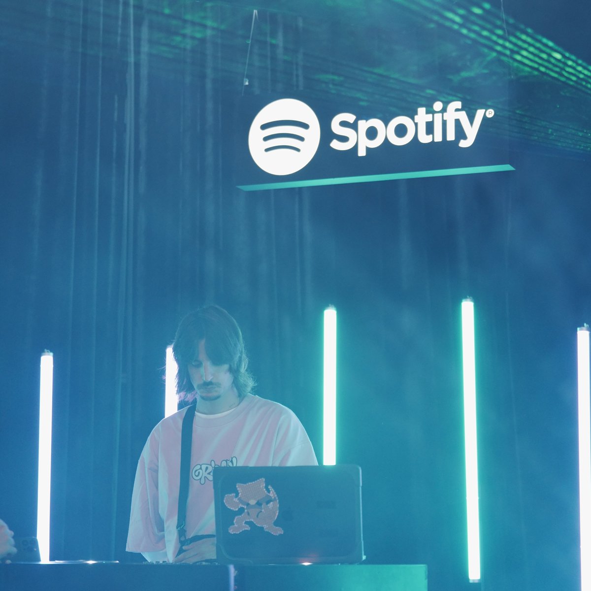 SpotifyColombia tweet picture